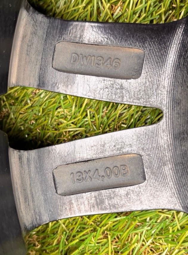 BAHNS TECH 13インチ VRX2付 4本セット