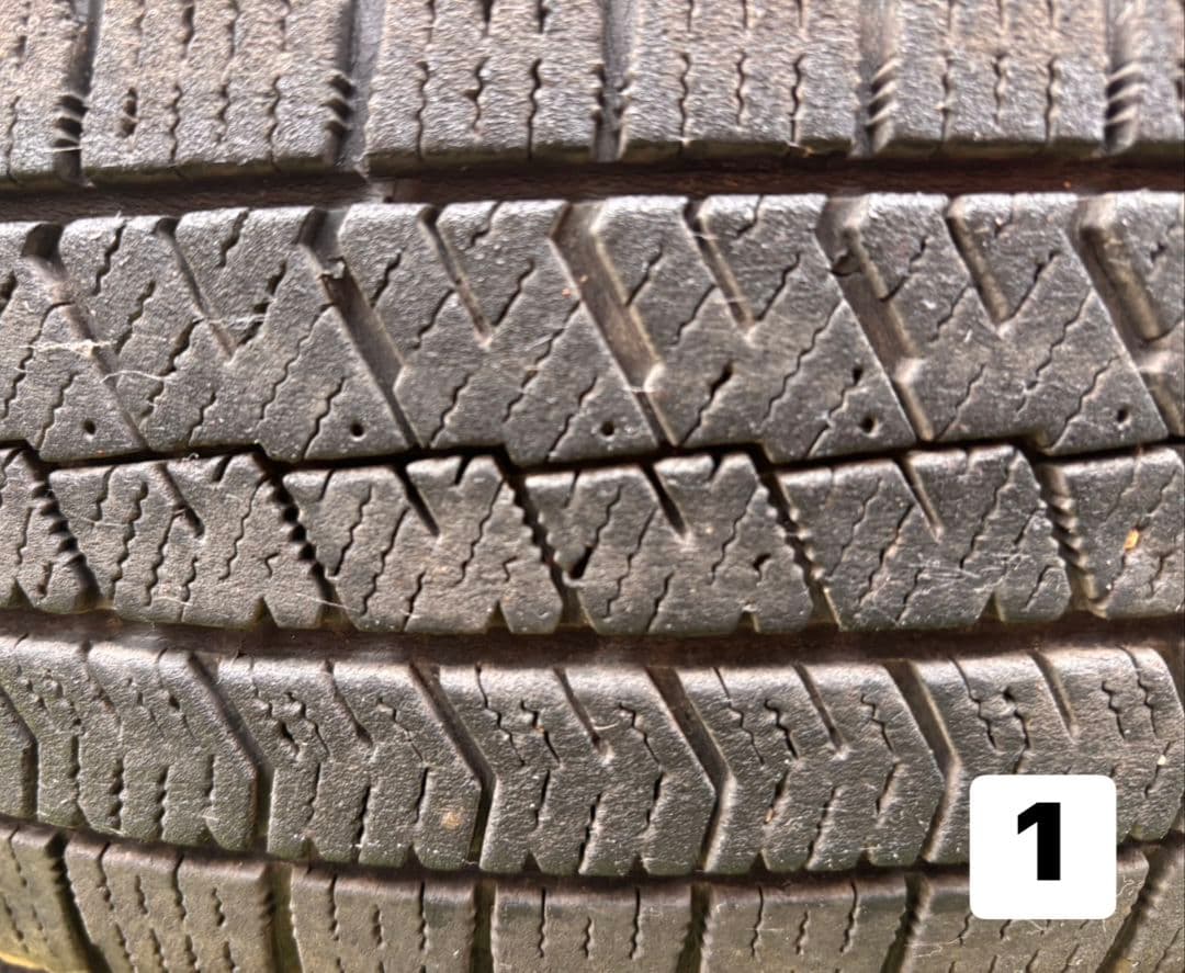 BAHNS TECH 13インチ VRX2付 4本セット