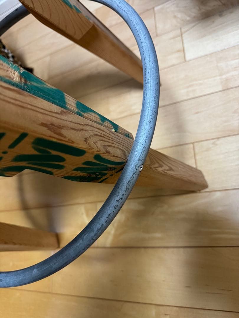 m&m custom performance furniture 角スツール大