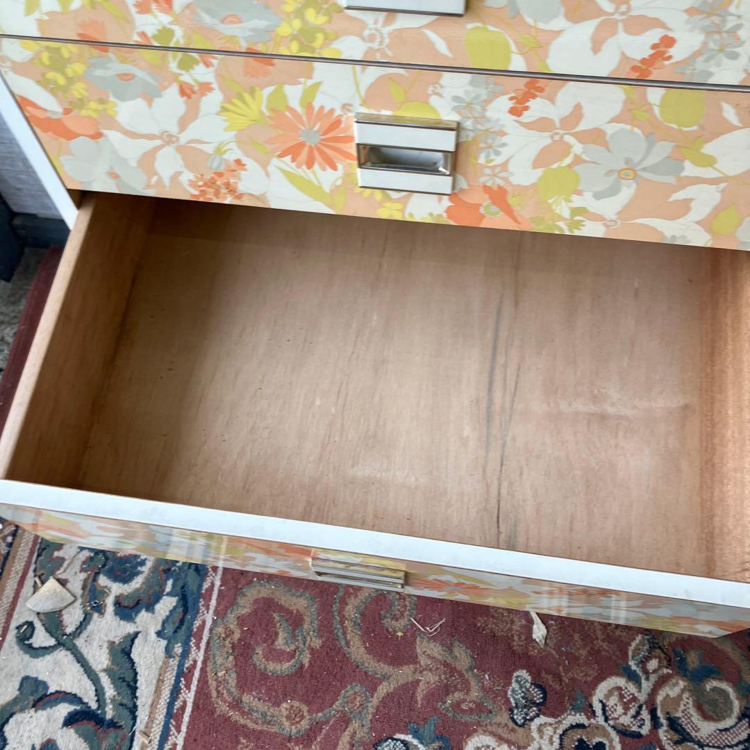 昭和レトロ 花柄 木製チェスト 7段タンス 古家具 ビンテージ ヴィンテージ 橙