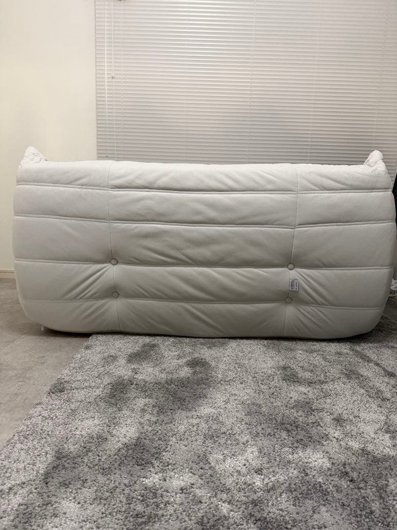 リーンロゼ　トーゴ　リプロダクト品　2人掛けソファ