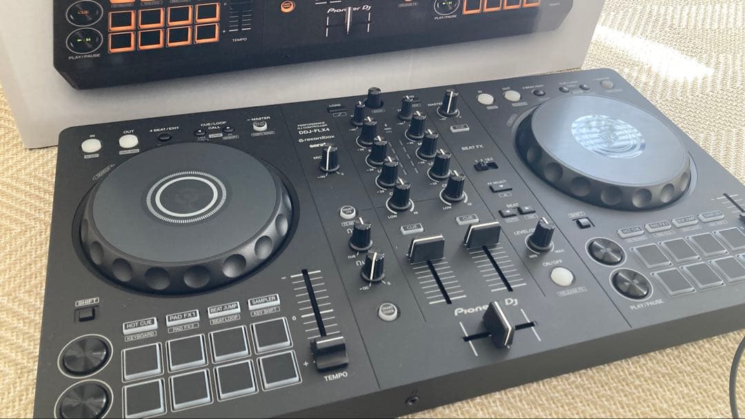 Pioneer DJ DDJ-FLX4・HDJ-CUE1