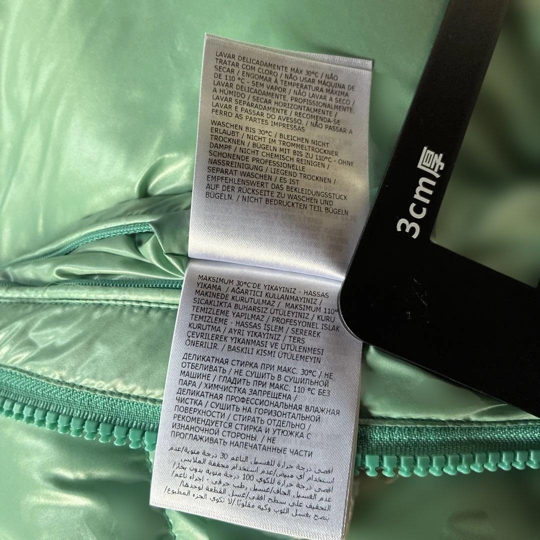 MONCLER GENIUS AWAKE ダウンベス