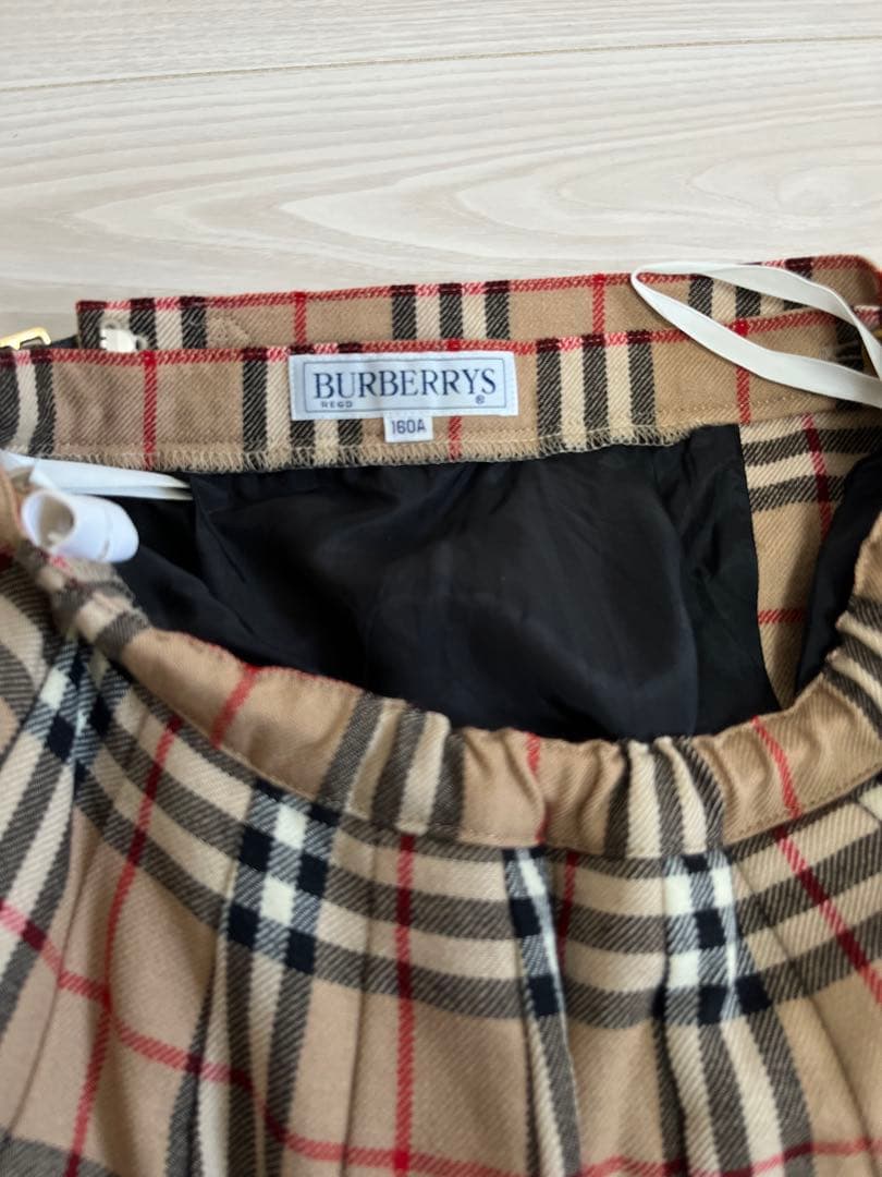 ♡Burberry♡女の子　160㌢　フォーマルセット