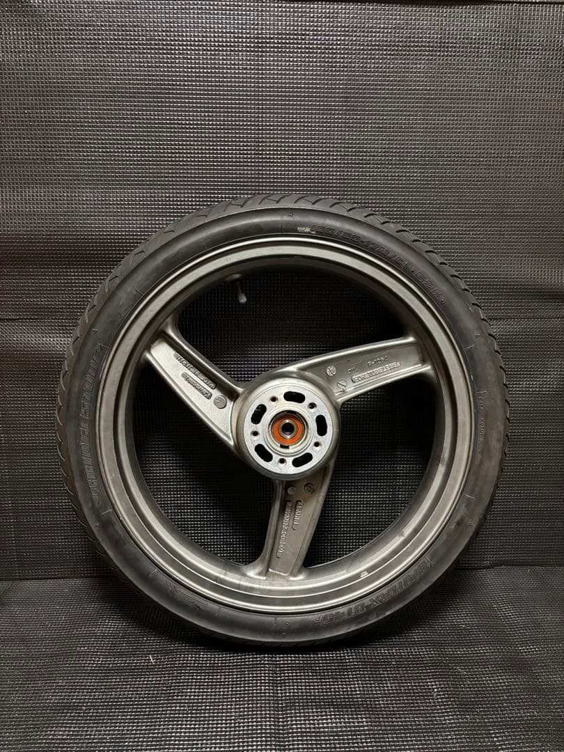 zrx400 純正ホイール　フロントホイール