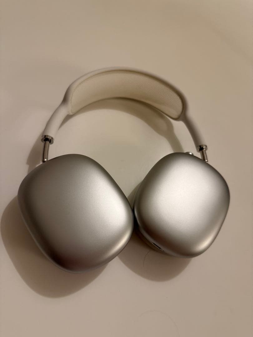 イヤホン AirPods max