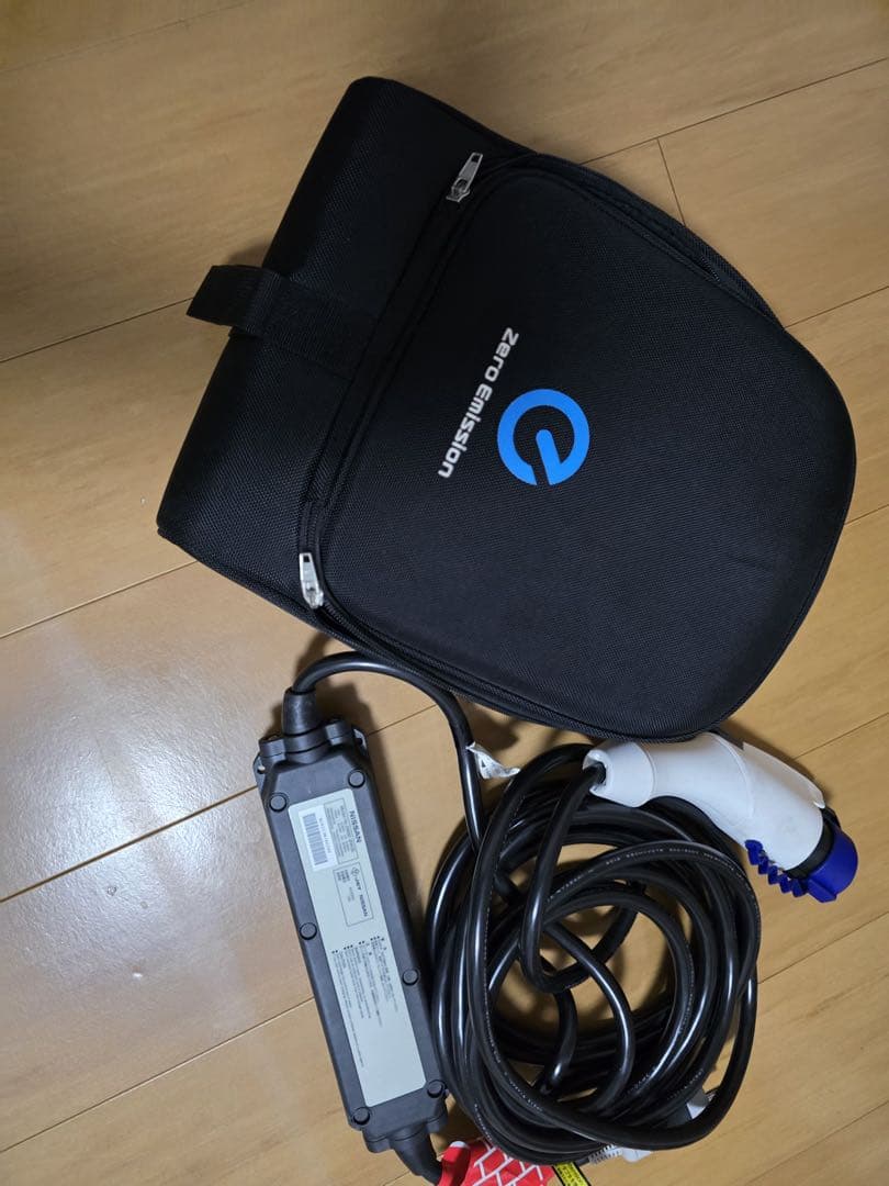 NISSAN EV充電ケーブル タイプ1 約5m 200V