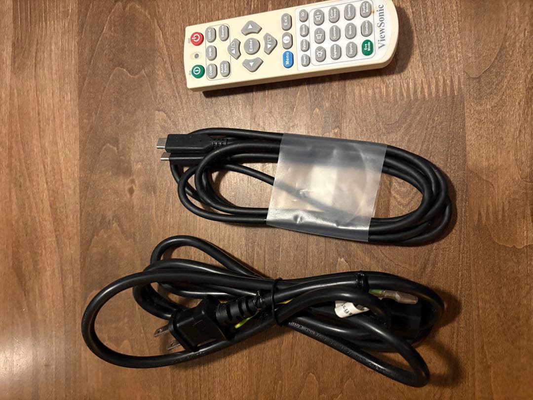 ViewSonic プロジェクター　PX706HD