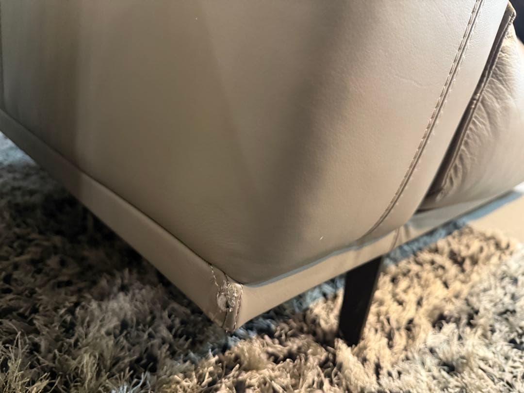 FaBRiCa 本革ソファ　IDC大塚家具　グレーソファ