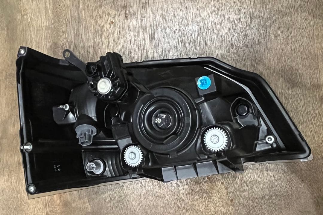 ノテ（美品）ハイゼットトラックヘッドライト S510P W4564