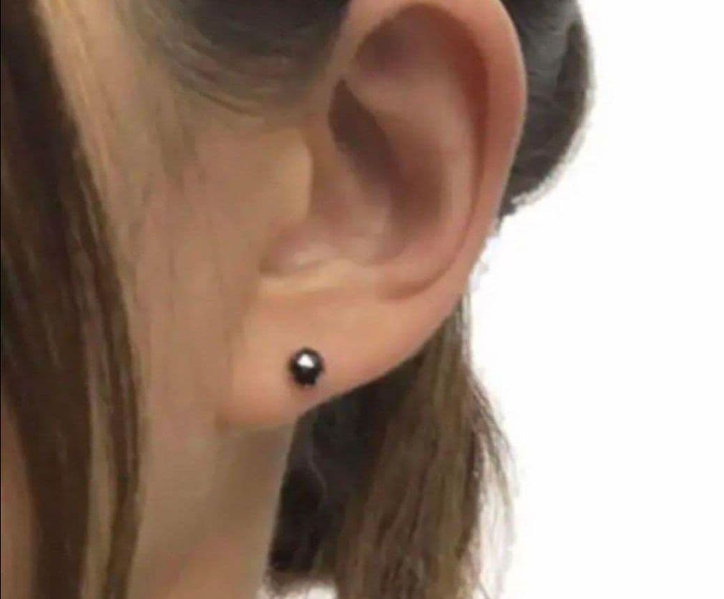 Pt900 プラチナ　計1.0ct BKダイヤプラチナブラックダイヤピアス　特A