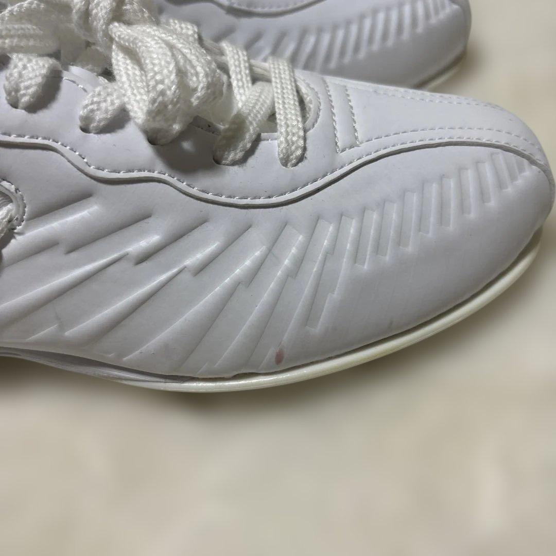 定価税込18700円！デサント　コウノエベルトスパイク2G 25.0㌢　若干汚有