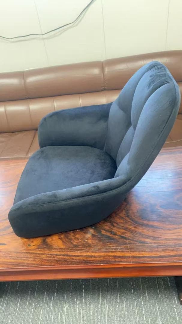 椅子ブラックスエードのアームチェア訳あり品　写真をご確認SF13-01