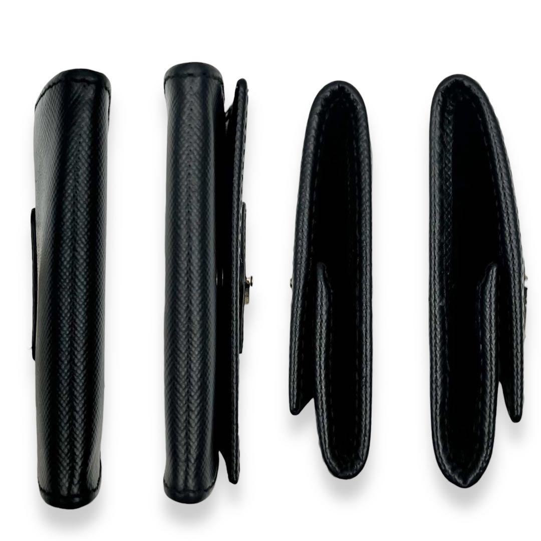 【美品】プラダ　三角プレート　サフィアーノレザー　　ケース　ブラック950