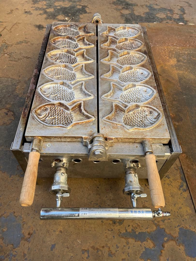 たい焼き器 業務用（都市ガス）用（引取限定）