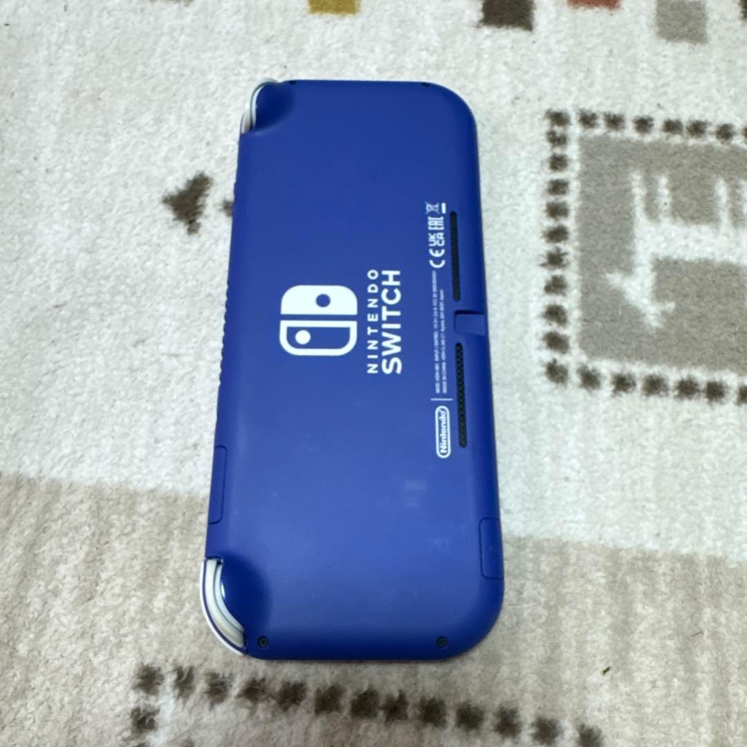 Nintendo Switch lite ブルー