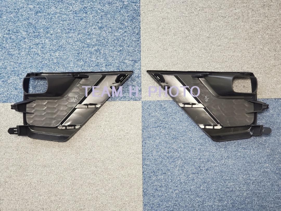 150系ランクルプラド　純正フォグランプガーニッシュ　マットブラック　カバー