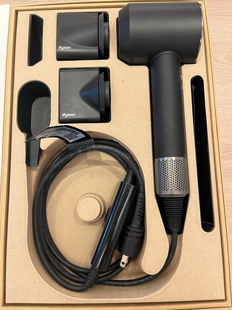 正規品★箱あり ダイソン ヘアドライヤー