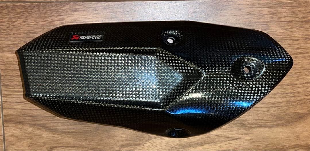 AKRAPOVIC カーボンファイバー マフラー　現行型　BMW S1000XR