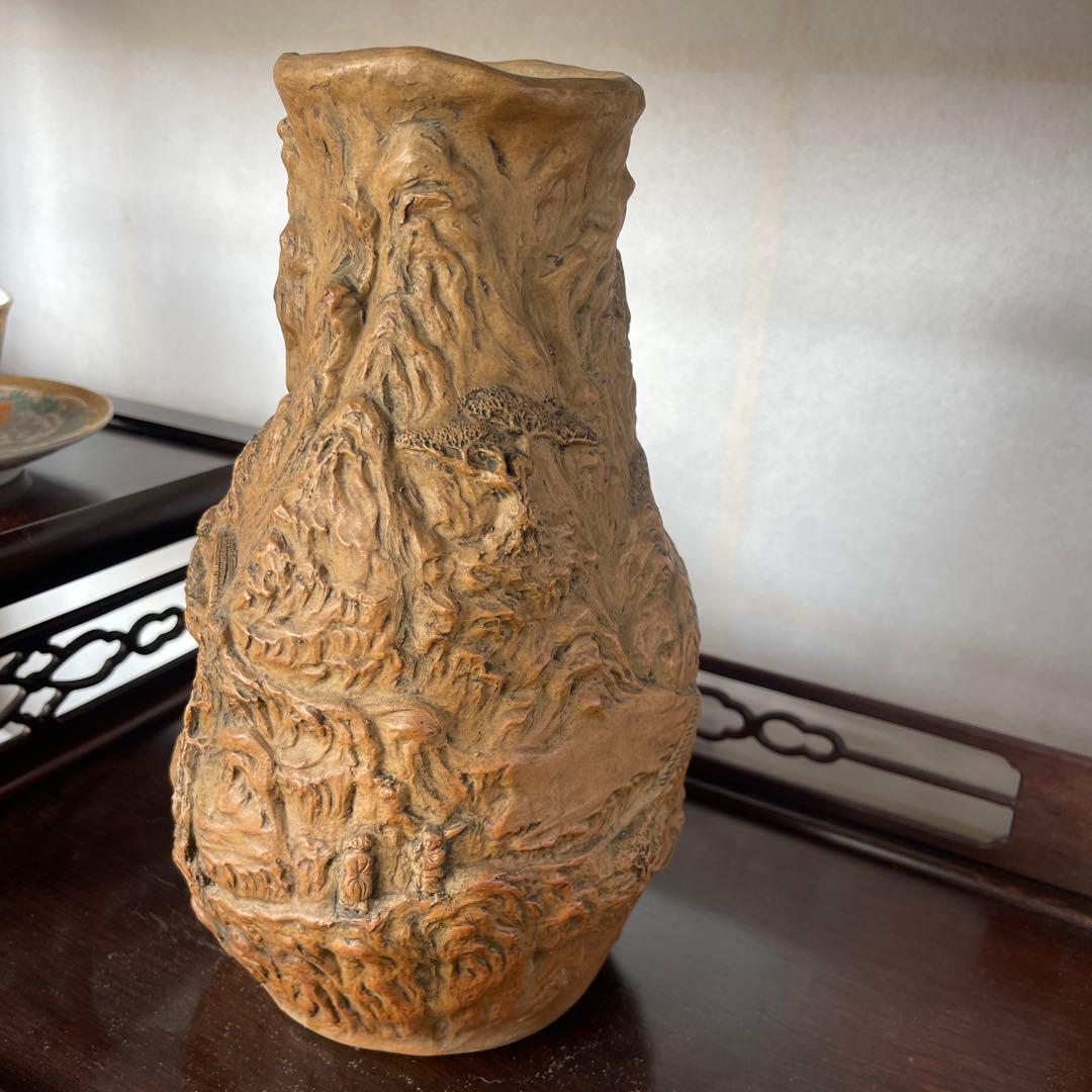 陶器製山水風景彫刻花瓶