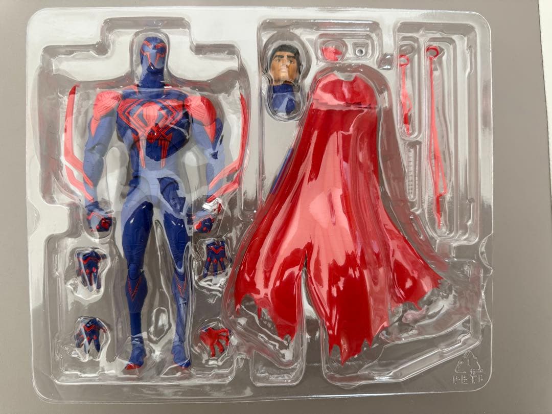 s.h.figuarts スパイダーマン2099