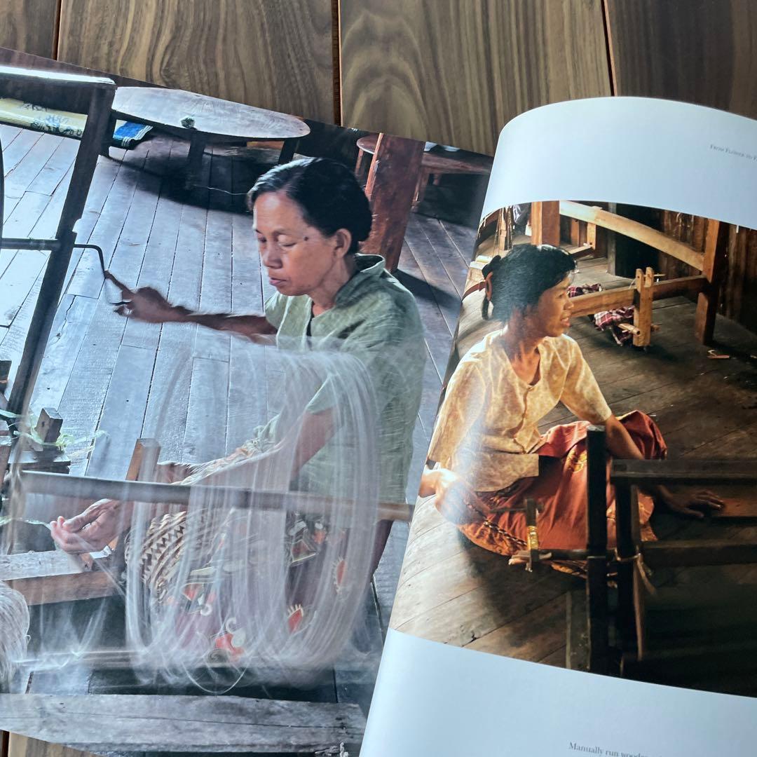 アート・デザイン・音楽 The Lotus Flower: A Textile Hidden in