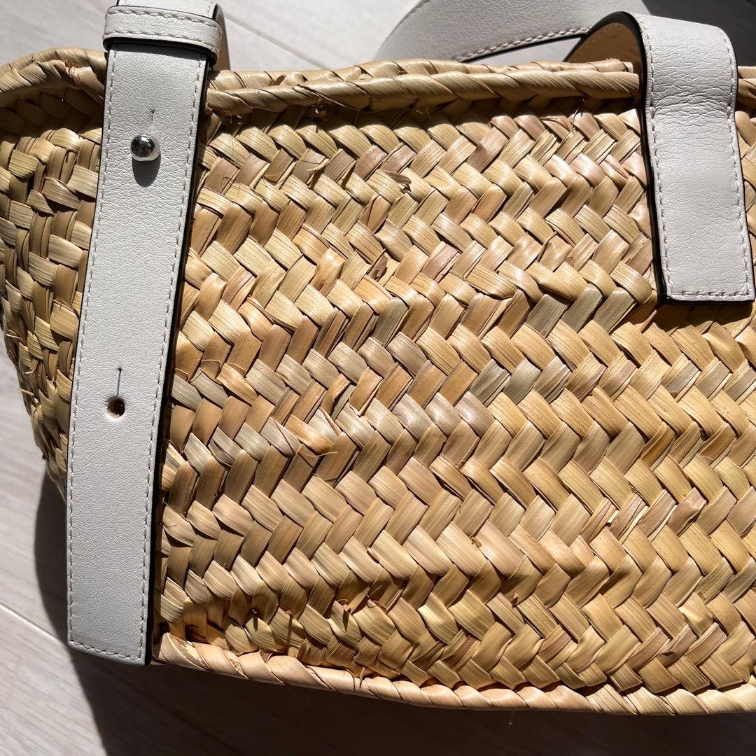 【正規品・美品】LOEWE ロエベ かごバッグ スモール（ホワイト）