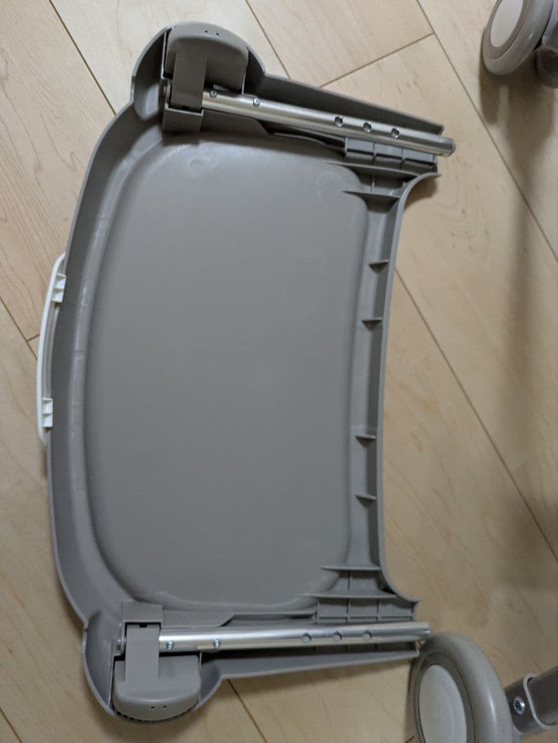 【美品】アップリカ ユラリズム スマート プレミアム ハイローチェア 手動