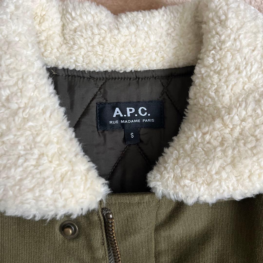 A.P.C カーキジャケット