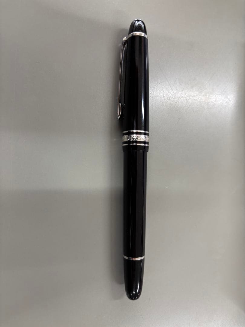 Montblanc 万年筆 ブラック 145