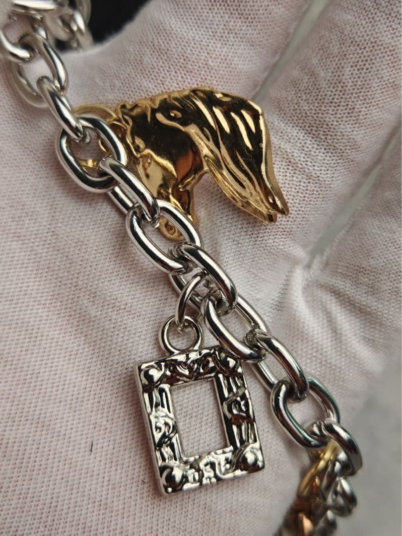 Vivienne Westwood ハンドバッグブラックチェーンチャーム付き美品