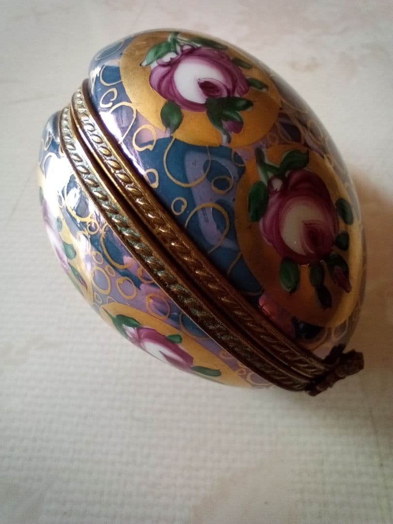 ※リモージュボックス　エナメル装飾陶磁器　香水瓶付き※