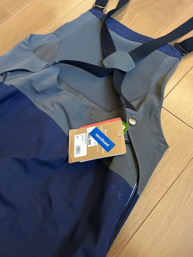 patagonia パタゴニア スノードリフター　ビブパンツ　サイズS 未使用