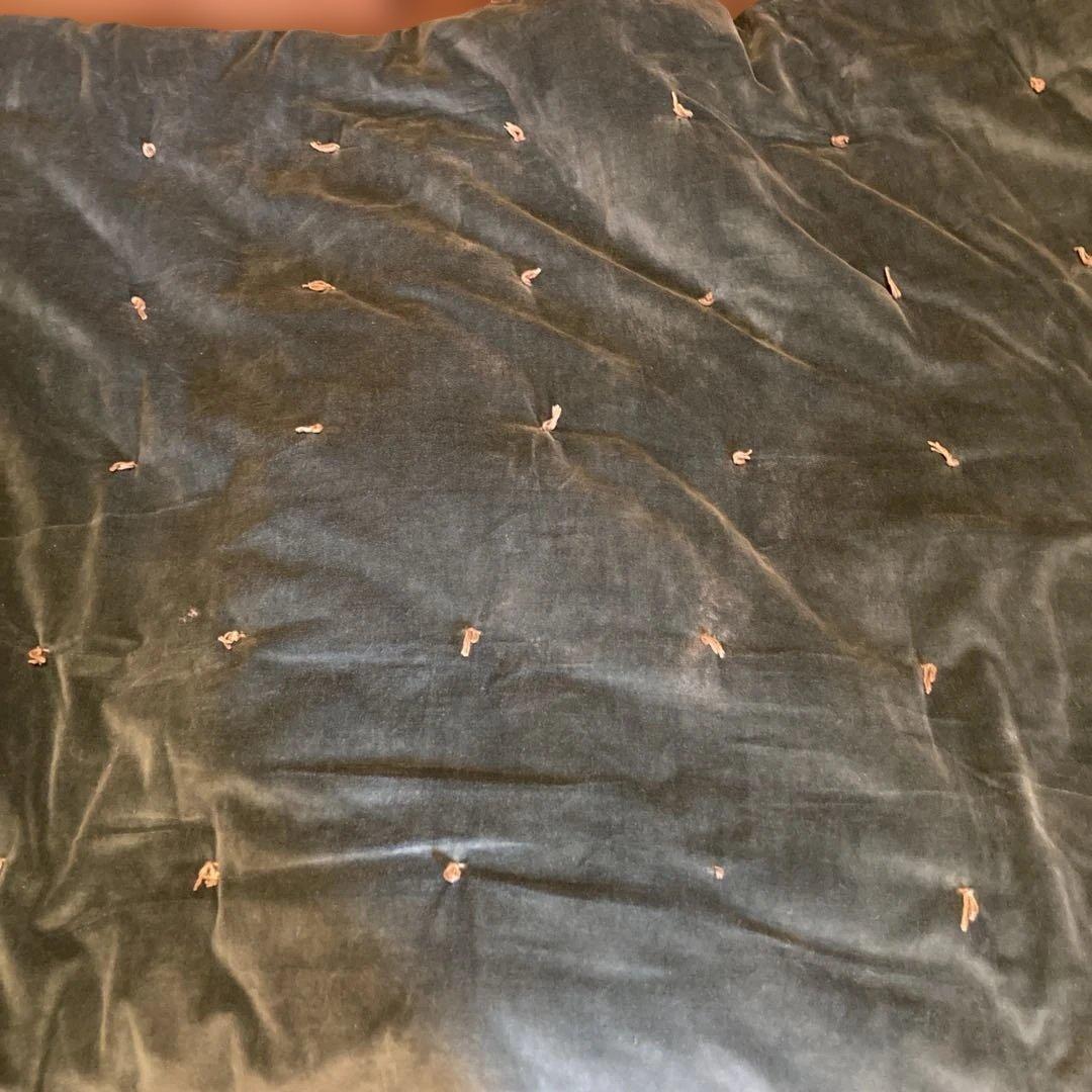 オンフィルダンディエンヌ　ベロアマルチカバーキルト布団ブランケット