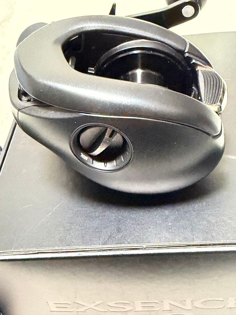 シマノ　22エクスセンスDC XG 右ハンドル