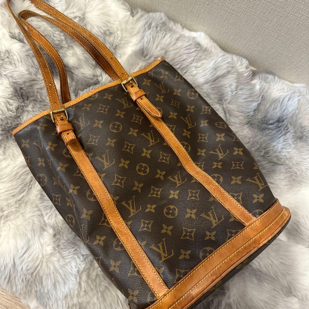 LOUIS VUITTON ルイヴィトンモノグラムバケット GM トートバッグ