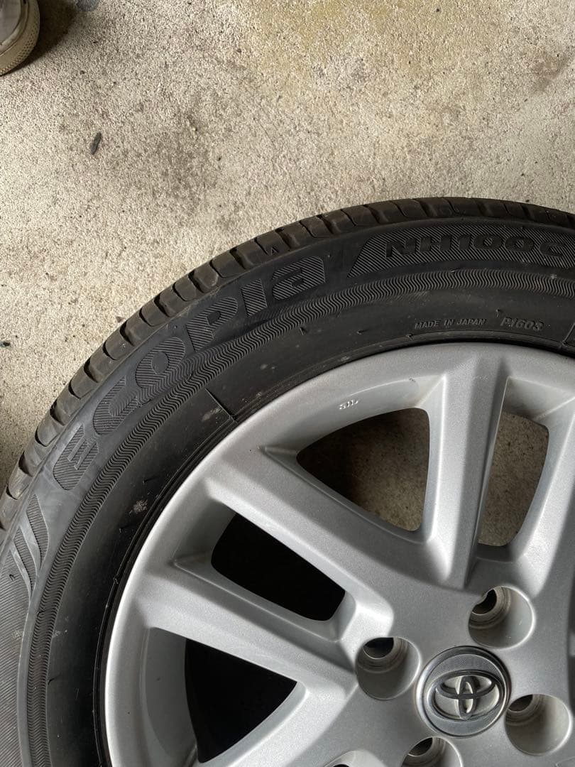 TOYOTA カローラフィールダー　純正ホイール　2本