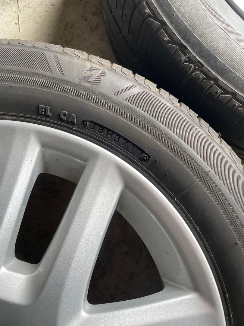 TOYOTA カローラフィールダー　純正ホイール　2本