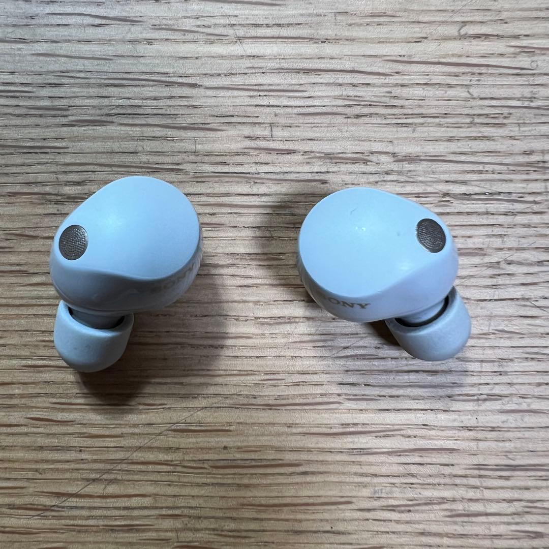 SONY WF-1000XM5 ワイヤレスイヤホン プラチナホワイト　即購入可