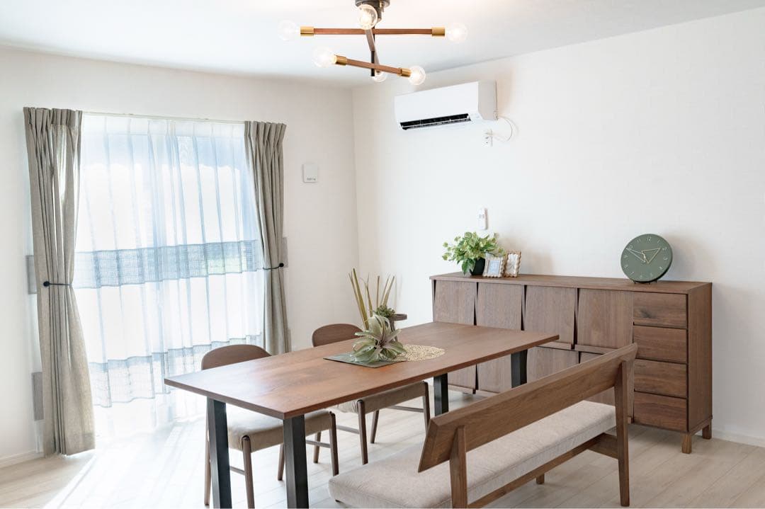 【フル】ダイニングチェア② カバー付き、ウォールナット