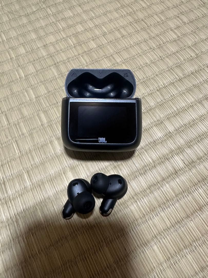 イヤホン JBL tour pro 3