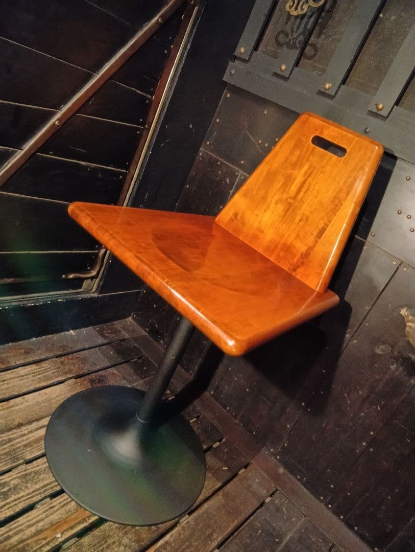 1970's　ミッドセンチュリーモダン　回転式　アイアン　フレーム　ウッドチェア