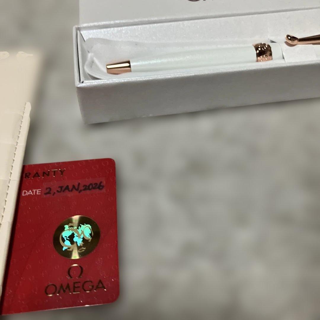 新品未使用OMEGA ボールペン ホワイト