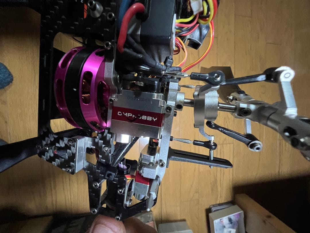 m2です、墜落はしましたけど全て変えました今日は、調整だけ８飛行して快調