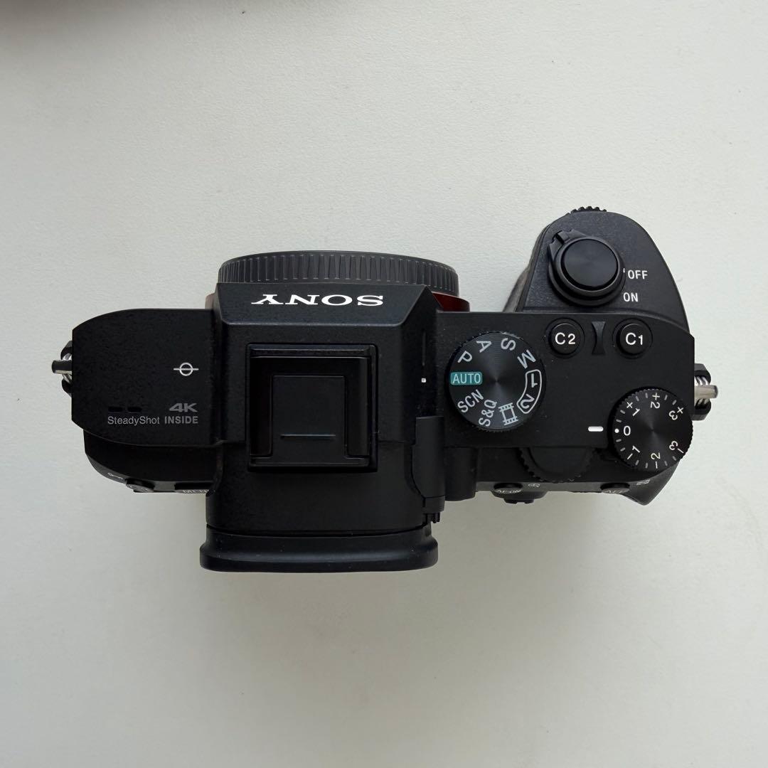 【美品】SONYデジタル一眼カメラα7 III レンズキット ILCE-7M3K