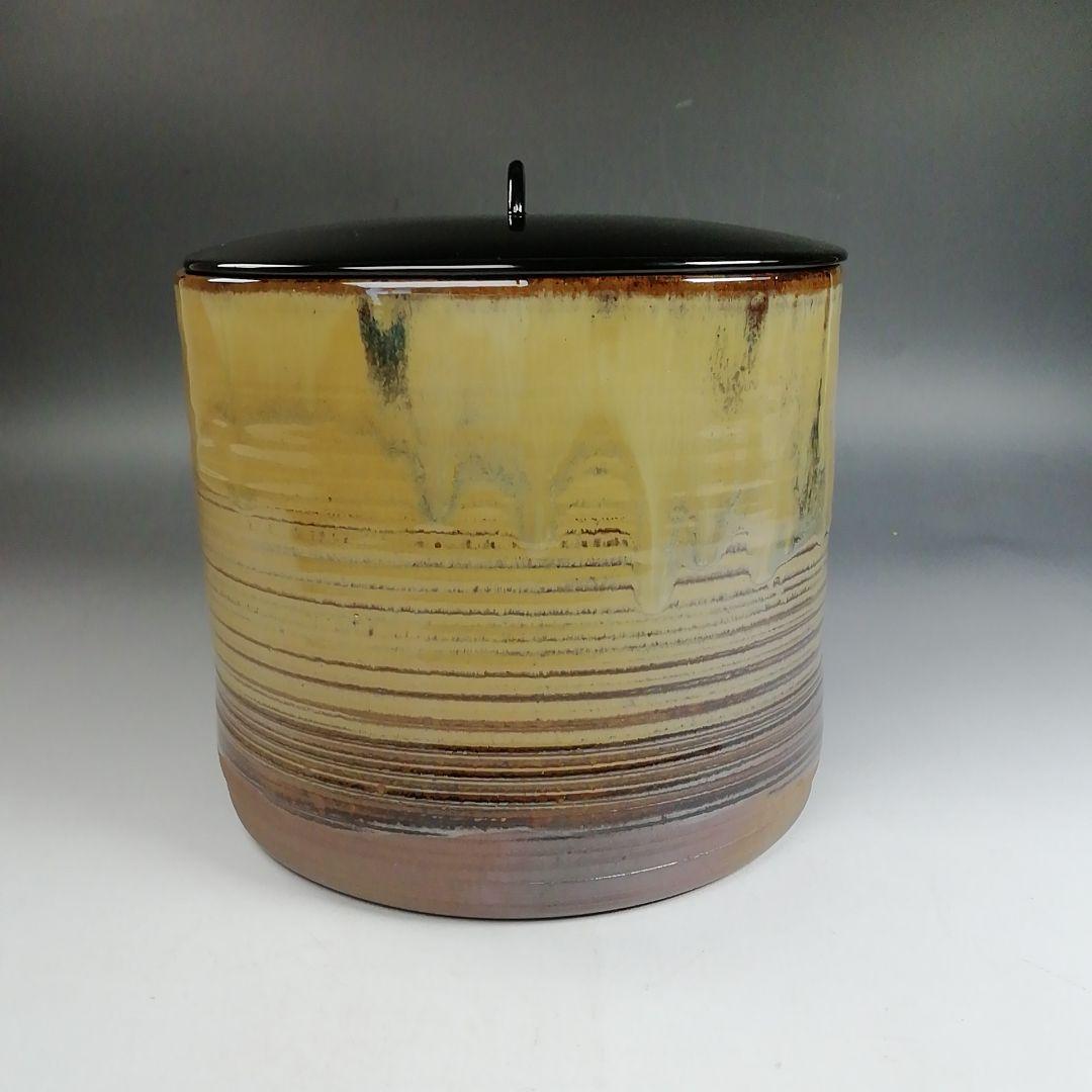 Ｗ２３２　水指　『高取　四方口　水指』『十三代　高取八仙 造』　共箱　茶道具