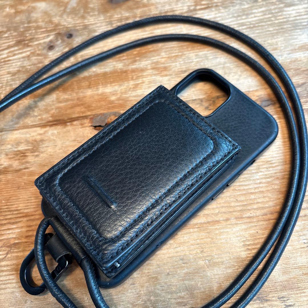 objcts.ioオブジェクトアイオー　レザー製スマホケース