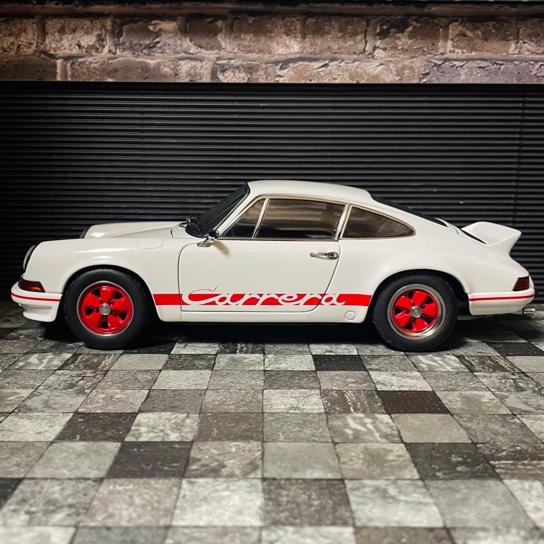 1/18 AUTOart ポルシェ 911 カレラ 2.7 RS 1973