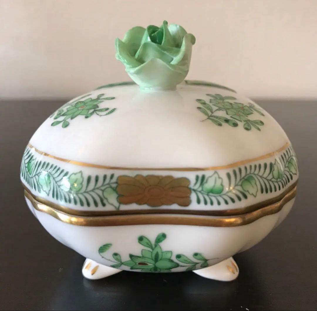 ヘレンド アポニーグリーン 小物入れ HEREND グリーンのバラ 蓋付小物入