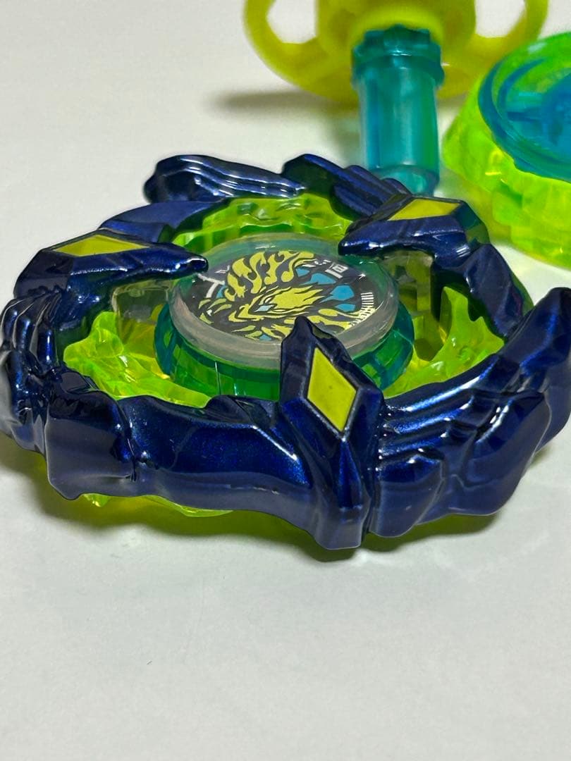 ネイビー　フェニックスウイング9-80DB ベイブレードX